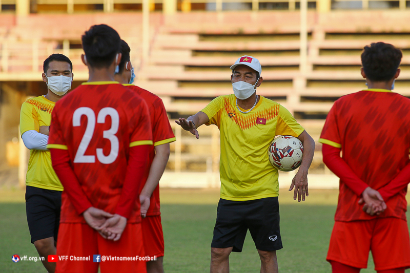 U23 Việt Nam hướng tới tinh thần lạc quan. ảnh VFF